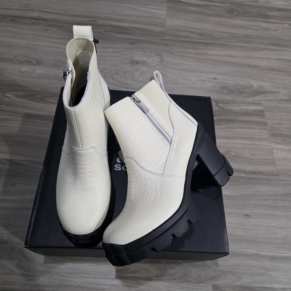 Sorel Caribou x heel Chelsea waterproof boots women's size 7 - Picture 10 of 10